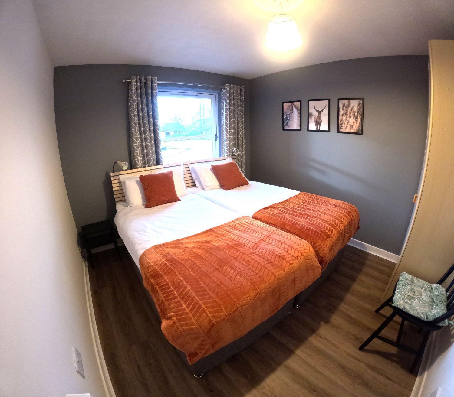 Orange Squirrel Lodge Aviemore Esterno foto