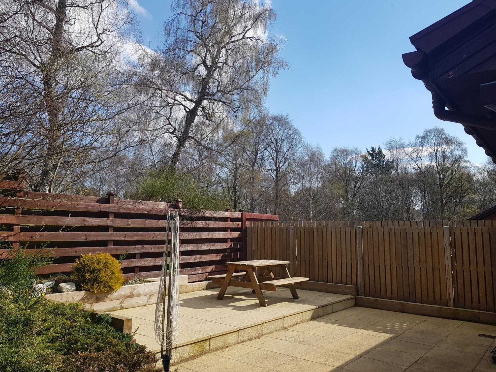 Orange Squirrel Lodge Aviemore Esterno foto